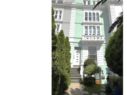 One bed seafront flat 